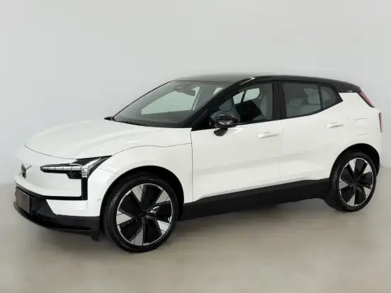 VOLVO-EX30-2024