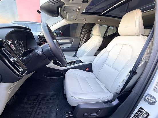 VOLVO-XC40-2.0 T4 GASOLINA INSCRIPTION GEARTRONIC VOLVO-XC40-2019
