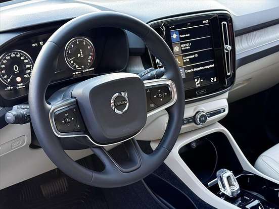 VOLVO-XC40-2.0 T4 GASOLINA INSCRIPTION GEARTRONIC VOLVO-XC40-2019