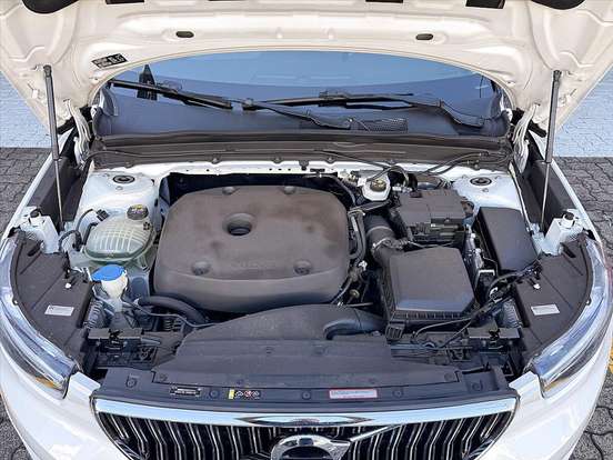 VOLVO-XC40-2.0 T4 GASOLINA INSCRIPTION GEARTRONIC VOLVO-XC40-2019