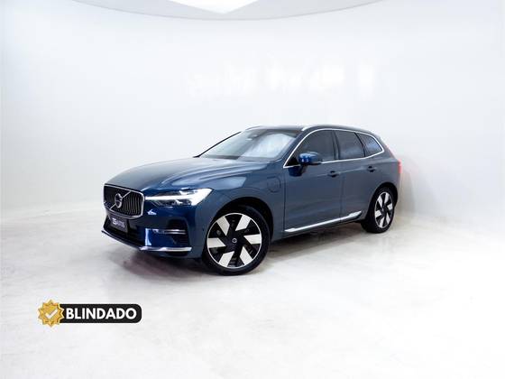 VOLVO XC60 2.0 T8 RECHARGE ULTIMATE AWD GEARTRONIC