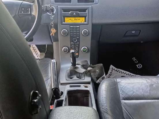 VOLVO-C30-2.0 GASOLINA 2P MANUAL VOLVO-C30-2010