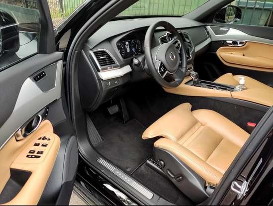 VOLVO-XC90-2.0 T6 GASOLINA MOMENTUM AWD GEARTRONIC VOLVO-XC90-2019