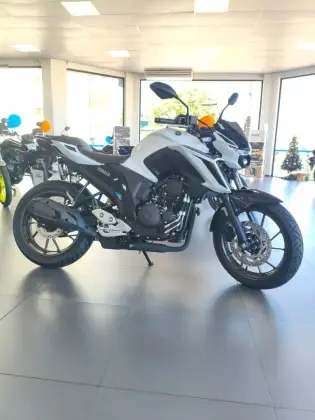 YAMAHA FZ25 FAZER CONNECTED ABS YAMAHA FZ25 FAZER CONNECTED ABS