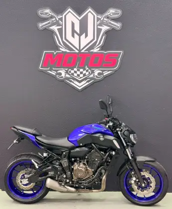 YAMAHA MT-07 ABS YAMAHA MT-07 ABS