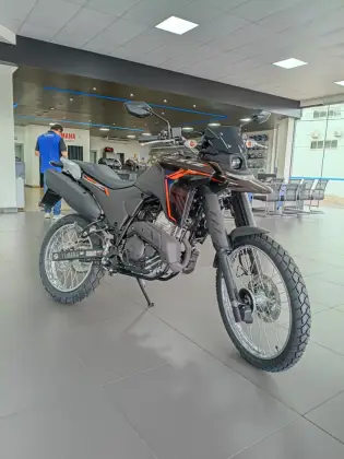 YAMAHA XTZ 250 LANDER CONNECTED YAMAHA XTZ 250 LANDER CONNECTED