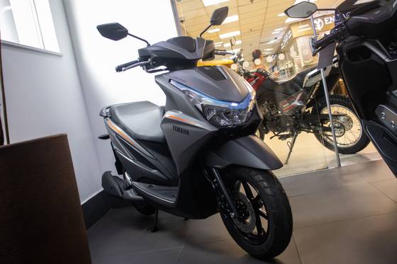 YAMAHA FLUO 125 HYBRID CONNECTED ABS 