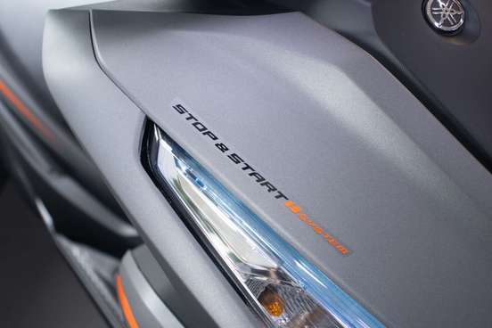 YAMAHA-FLUO 125 HYBRID CONNECTED ABS-2026