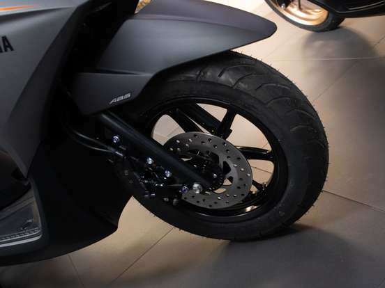YAMAHA-FLUO 125 HYBRID CONNECTED ABS YAMAHA-FLUO 125 HYBRID CONNECTED ABS-2026