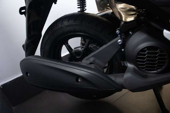 YAMAHA-FLUO 125 HYBRID CONNECTED ABS-2026