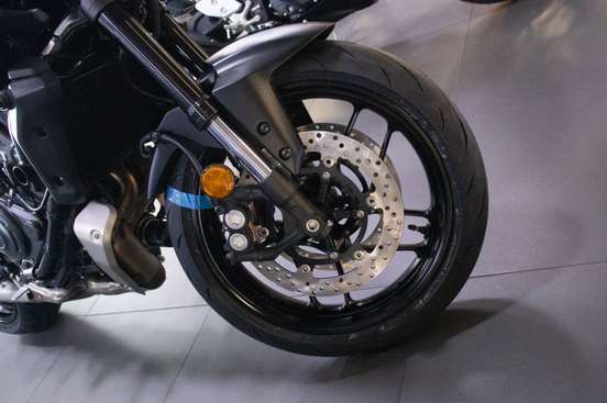 YAMAHA-MT-07 CONNECTED ABS-2026