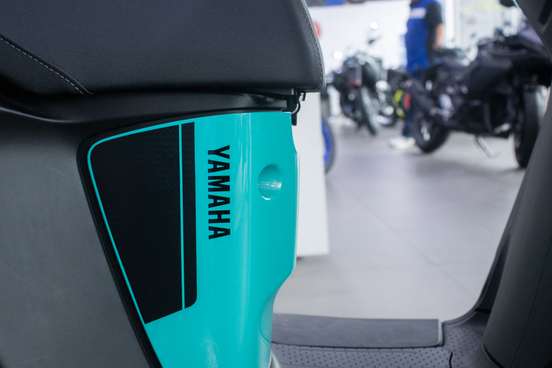 YAMAHA-NEOS CONNECTED-2025