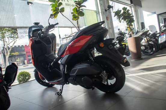 YAMAHA-NMAX CONNECTED 160 ABS-2026