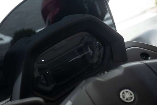YAMAHA-NMAX CONNECTED 160 ABS-2026