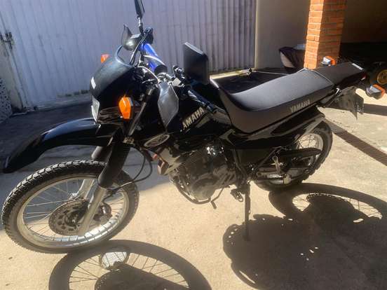 YAMAHA-XT 600 E-2004