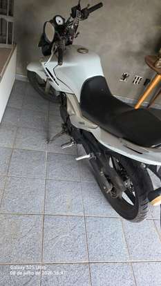 YAMAHA-YS 250 FAZER-2015