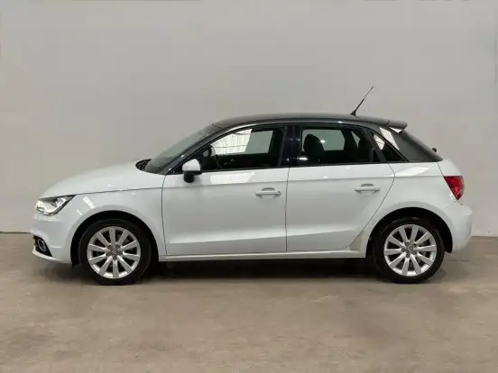 AUDI-A1-2012
