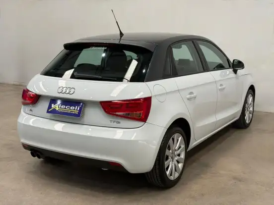 AUDI-A1-2012