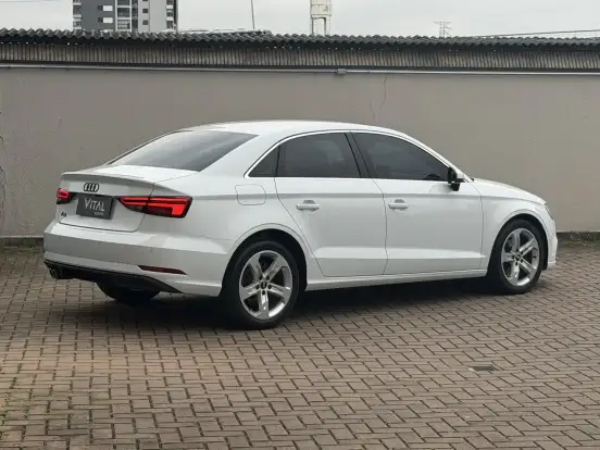AUDI-A3-2020