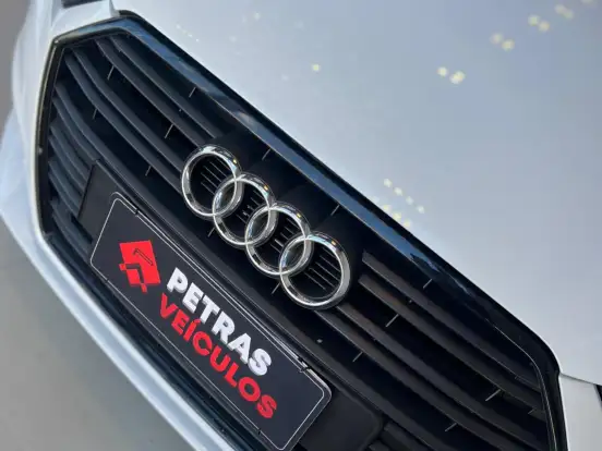 AUDI-A3-1.4 TFSI SPORTBACK AMBIENTE 16V GASOLINA 4P S-TRONIC AUDI-A3-2018
