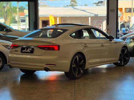 AUDI-A5-2.0 TFSI SPORTBACK AMBIENTE 16V GASOLINA 4P S-TRONIC AUDI-A5-2017