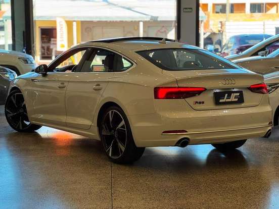 AUDI-A5-2017