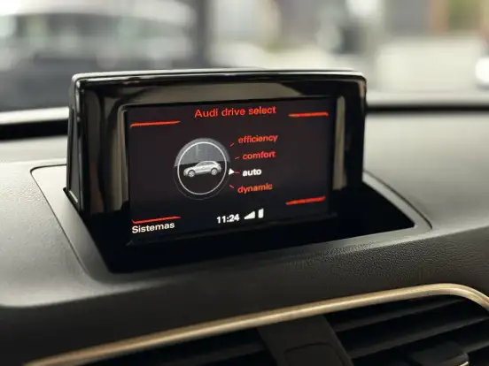 AUDI-Q3-2018