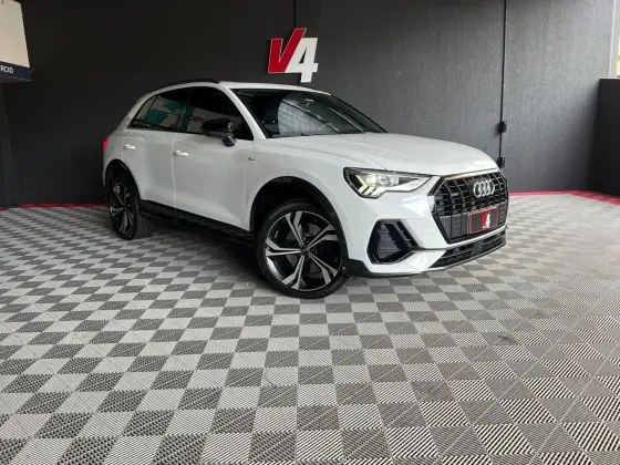 AUDI Q3 2.0 40 TFSI GASOLINA ANNIVERSARY EDITION QUATTRO TIPTRONIC