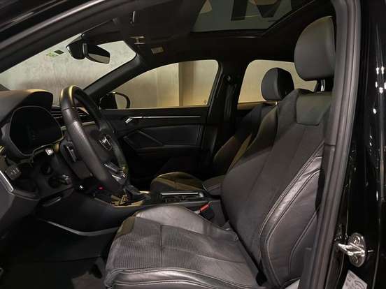 AUDI-Q3-2024