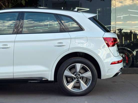 AUDI-Q5-2.0 55 TFSIE PHEV PERFORMANCE BLACK QUATTRO S TRONIC AUDI-Q5-2024