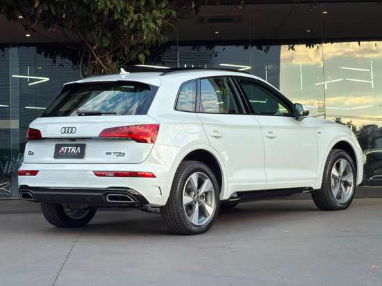 AUDI-Q5-2.0 55 TFSIE PHEV PERFORMANCE BLACK QUATTRO S TRONIC AUDI-Q5-2024