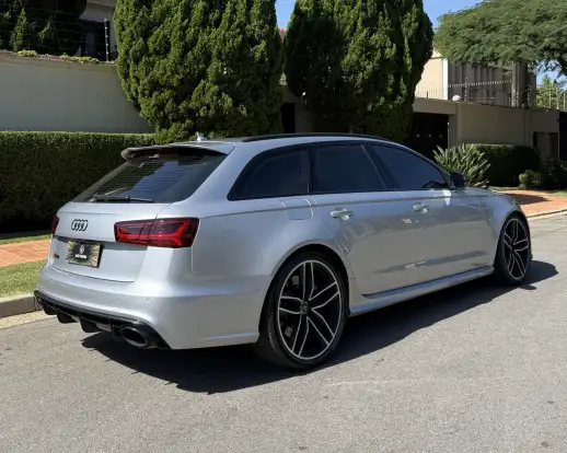 AUDI-RS6-4.0 AVANT V8 32V BI-TURBO GASOLINA 4P TIPTRONIC AUDI-RS6-2015