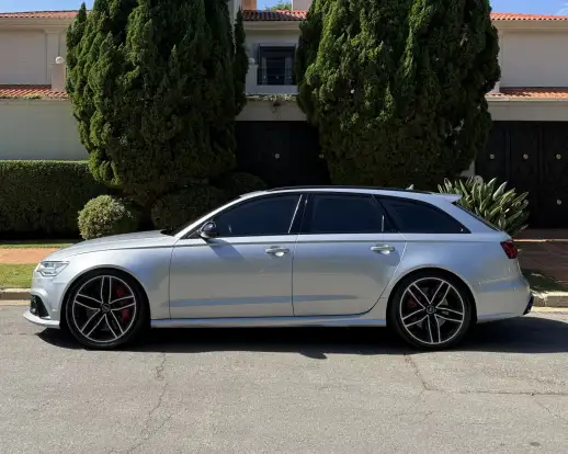 AUDI-RS6-4.0 AVANT V8 32V BI-TURBO GASOLINA 4P TIPTRONIC AUDI-RS6-2015