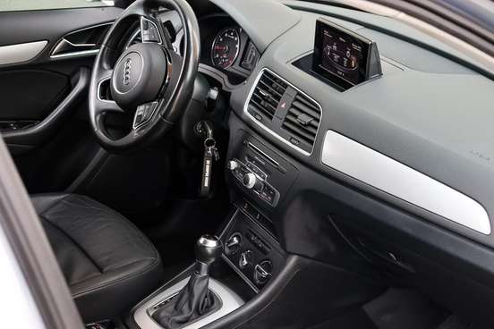 AUDI-Q3-2016