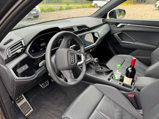 AUDI-Q3-2.0 40 TFSI GASOLINA PERFORMANCE BLACK PLUS QUATTRO TIPTRONIC AUDI-Q3-2024