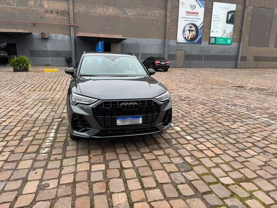 AUDI-Q3-2.0 40 TFSI GASOLINA PERFORMANCE BLACK PLUS QUATTRO TIPTRONIC AUDI-Q3-2024