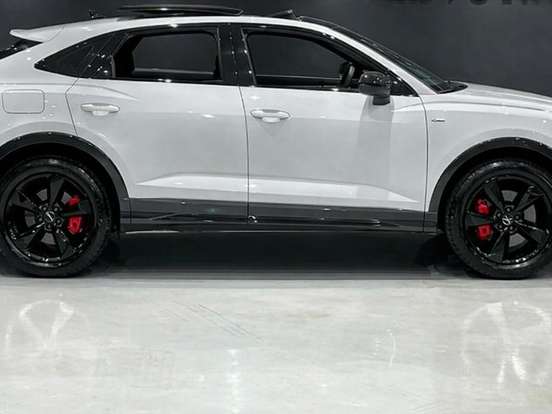 AUDI-Q3-2.0 40 TFSI GASOLINA SPORTBACK PERFORMANCE BLACK QUATTRO TIPTRONIC AUDI-Q3-2022