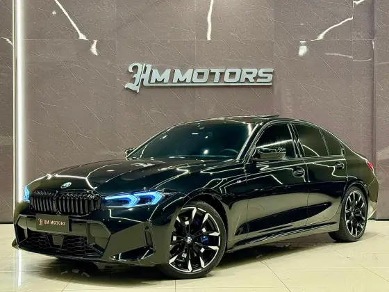 BMW 320i 2.0 16V TURBO FLEX M SPORT AUTOMÁTICO BMW 320i 2.0 16V TURBO FLEX M SPORT AUTOMÁTICO