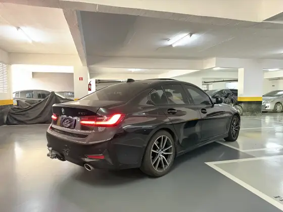 BMW 320i 2.0 16V TURBO FLEX SPORT GP AUTOMÁTICO BMW 320i 2.0 16V TURBO FLEX SPORT GP AUTOMÁTICO