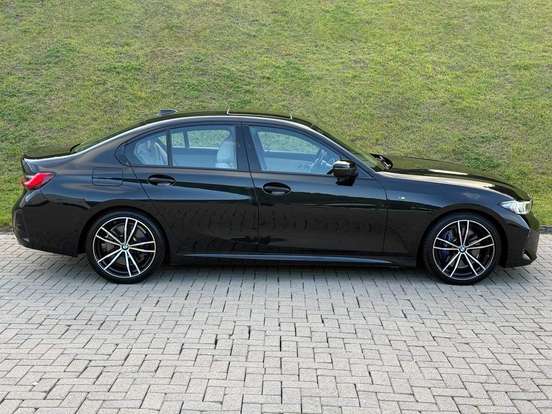 BMW-320i-2.0 16V TURBO FLEX M SPORT AUTOMÁTICO BMW-320i-2023
