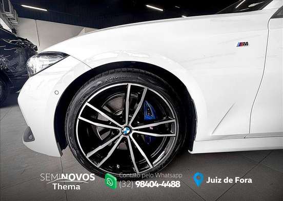 BMW-320i-2023