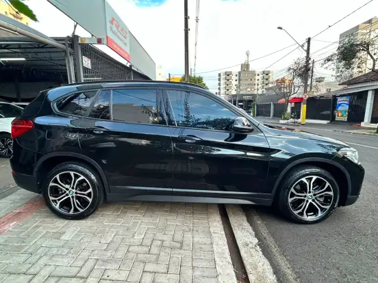 BMW-X1-2018