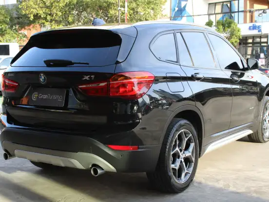 BMW-X1-2.0 16V TURBO ACTIVEFLEX SDRIVE20I X-LINE 4P AUTOMÁTICO BMW-X1-2018
