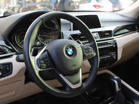 BMW-X1-2.0 16V TURBO ACTIVEFLEX SDRIVE20I X-LINE 4P AUTOMÁTICO BMW-X1-2018