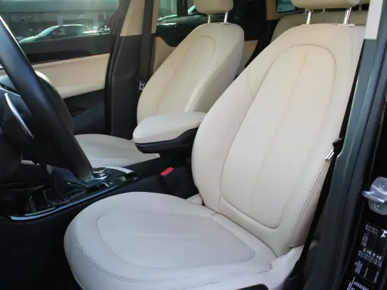 BMW-X1-2.0 16V TURBO ACTIVEFLEX SDRIVE20I X-LINE 4P AUTOMÁTICO BMW-X1-2018