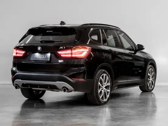 BMW-X1-2.0 16V TURBO ACTIVEFLEX XDRIVE25I SPORT 4P AUTOMÁTICO BMW-X1-2017