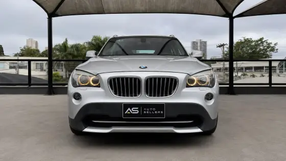 BMW X1 2.0 16V TURBO GASOLINA XDRIVE28I 4P AUTOMÁTICO BMW X1 2.0 16V TURBO GASOLINA XDRIVE28I 4P AUTOMÁTICO