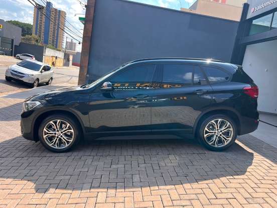 BMW-X1-2.0 16V TURBO ACTIVEFLEX SDRIVE20I 4P AUTOMÁTICO BMW-X1-2019