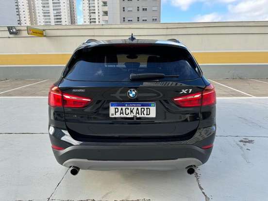 BMW-X1-2.0 16V TURBO ACTIVEFLEX SDRIVE20I 4P AUTOMÁTICO BMW-X1-2017