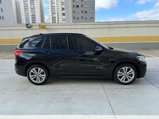 BMW-X1-2017